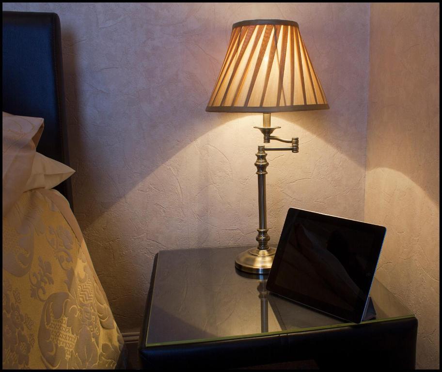 Lakeview Guest House سْترانرير الغرفة الصورة