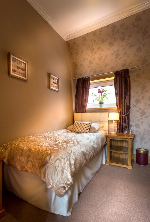Lakeview Guest House سْترانرير الغرفة الصورة