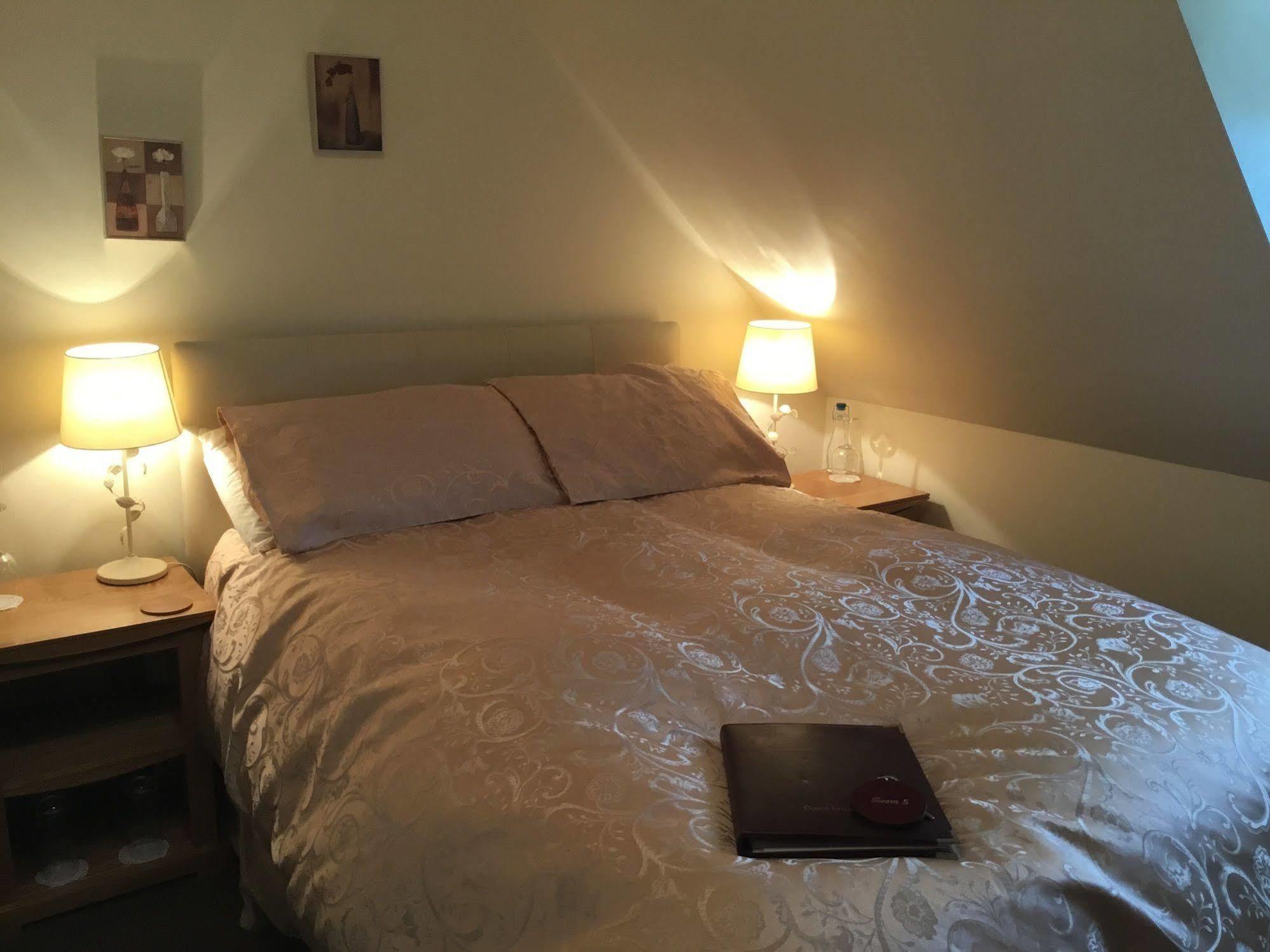 Lakeview Guest House سْترانرير المظهر الخارجي الصورة